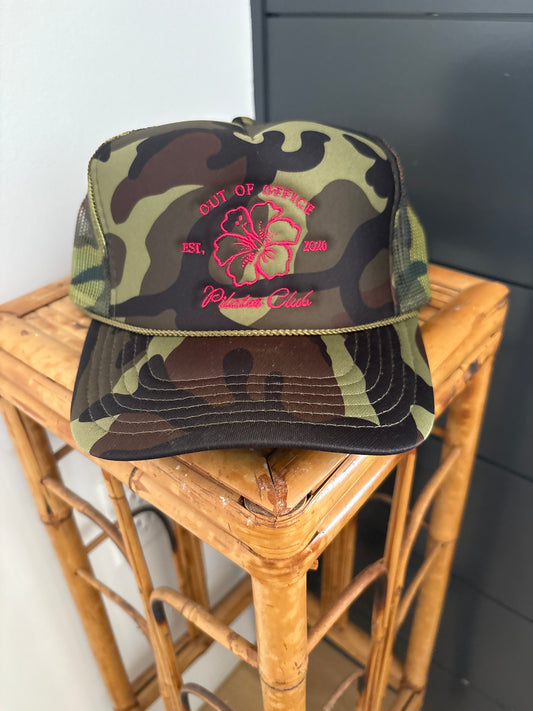Pilates Club Trucker - Camo